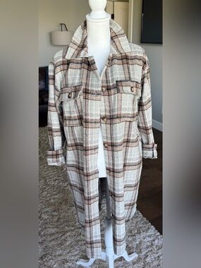 Panache Plaid Long Duster Shacket in Cream and Brown Size Small